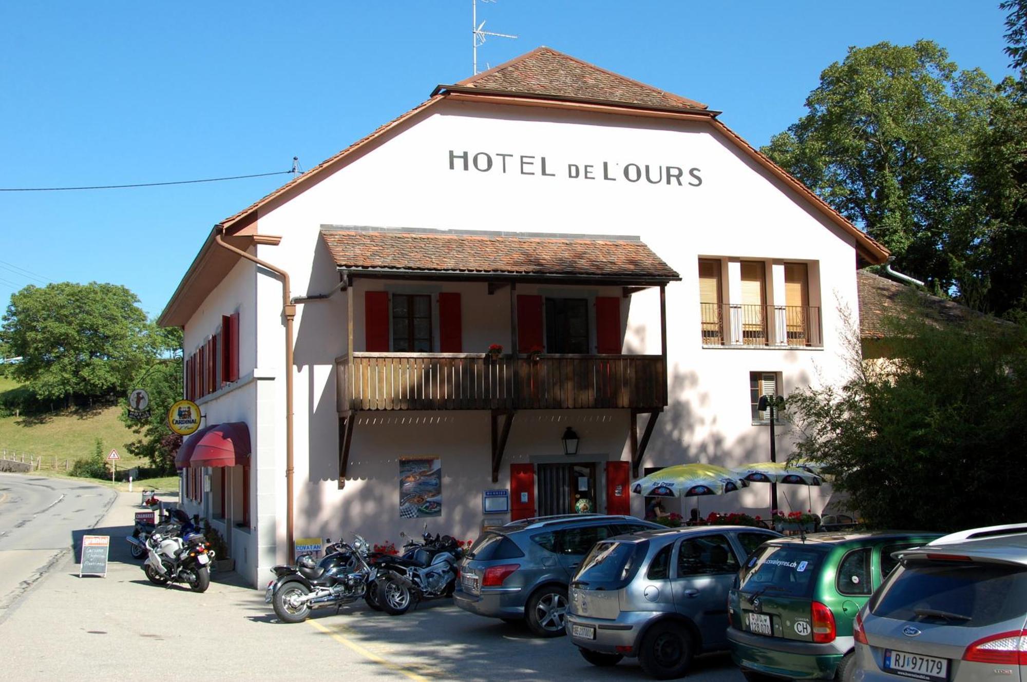 Hotel De L'Ours Вюйтбеф Экстерьер фото