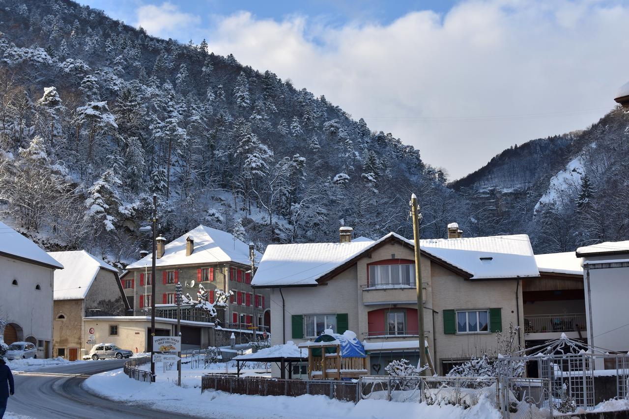 Hotel De L'Ours Вюйтбеф Экстерьер фото